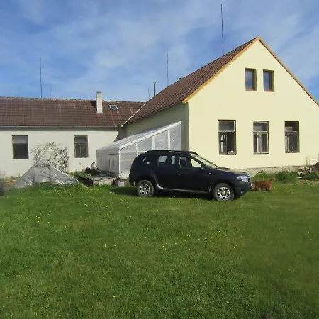 Country house U Tupacku Dvory nad Luznici